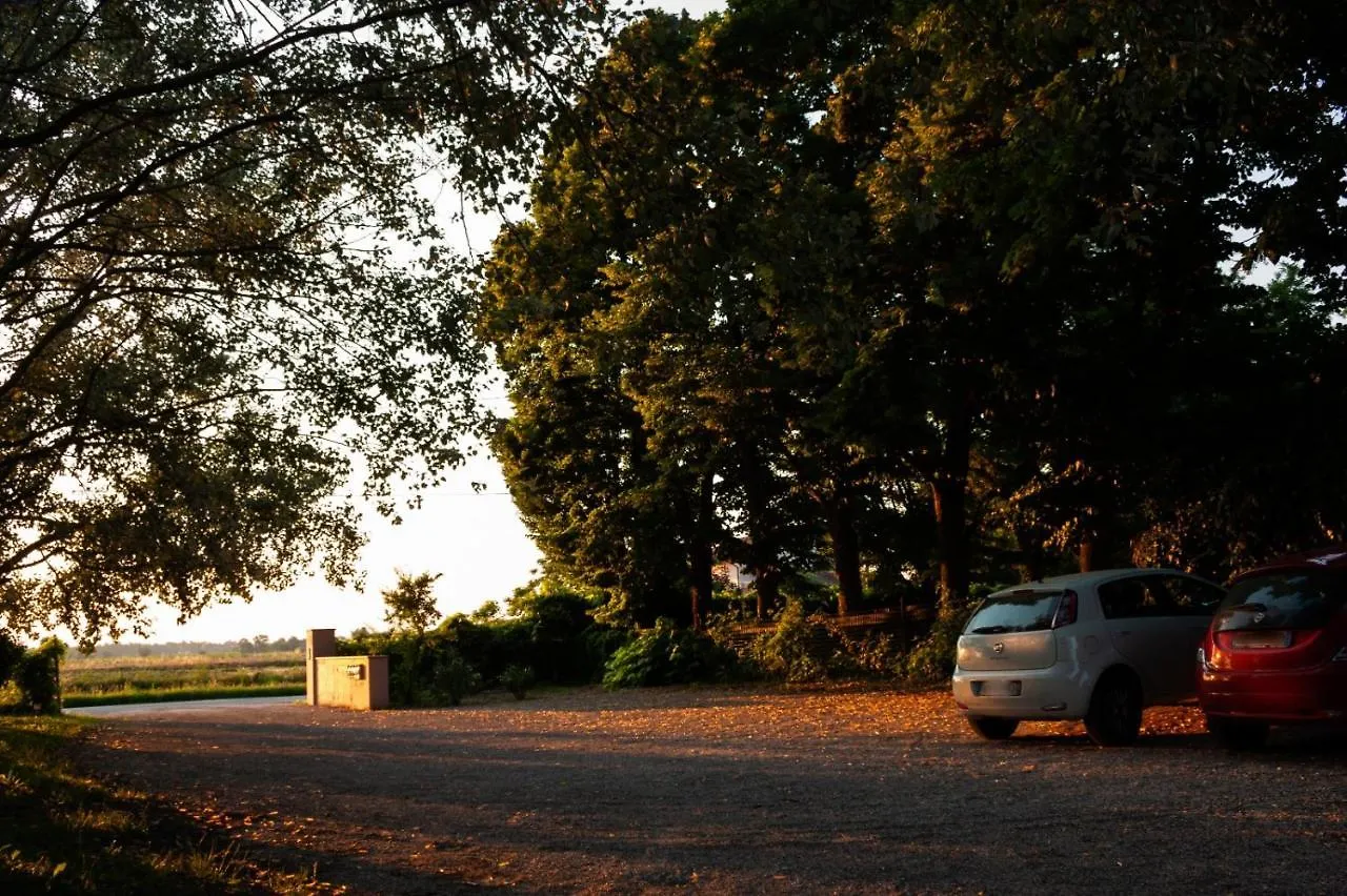 Bed and Breakfast Ca Morari Argenta 0*,